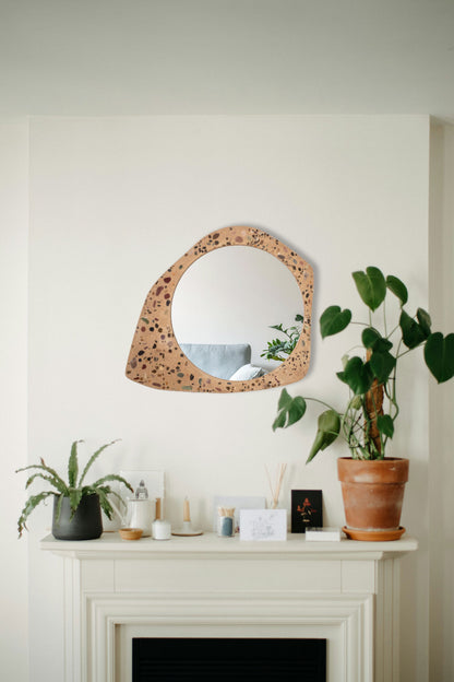 Nova Mirror
